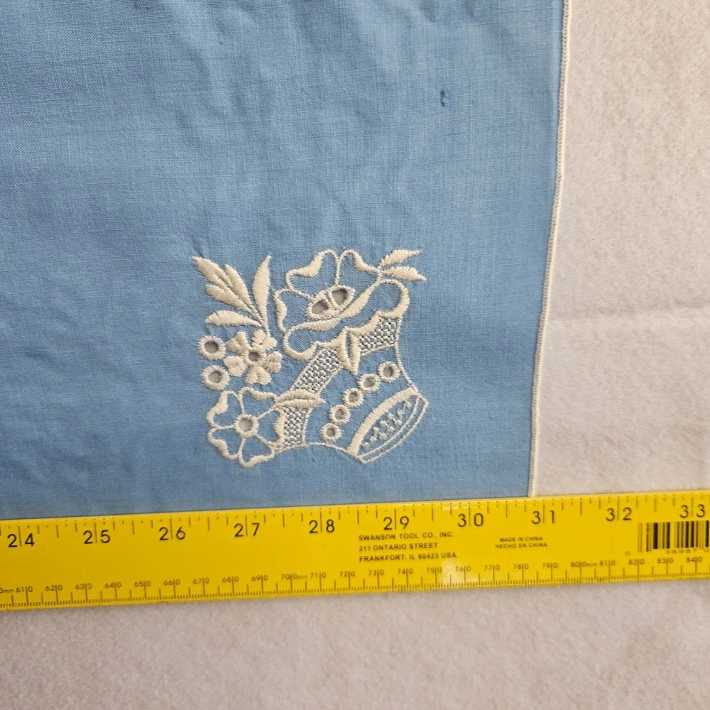 Vintage Blue Tablecloth Runner Napkin Set Floral‎ Embroidery Eyelet Lace 4pc